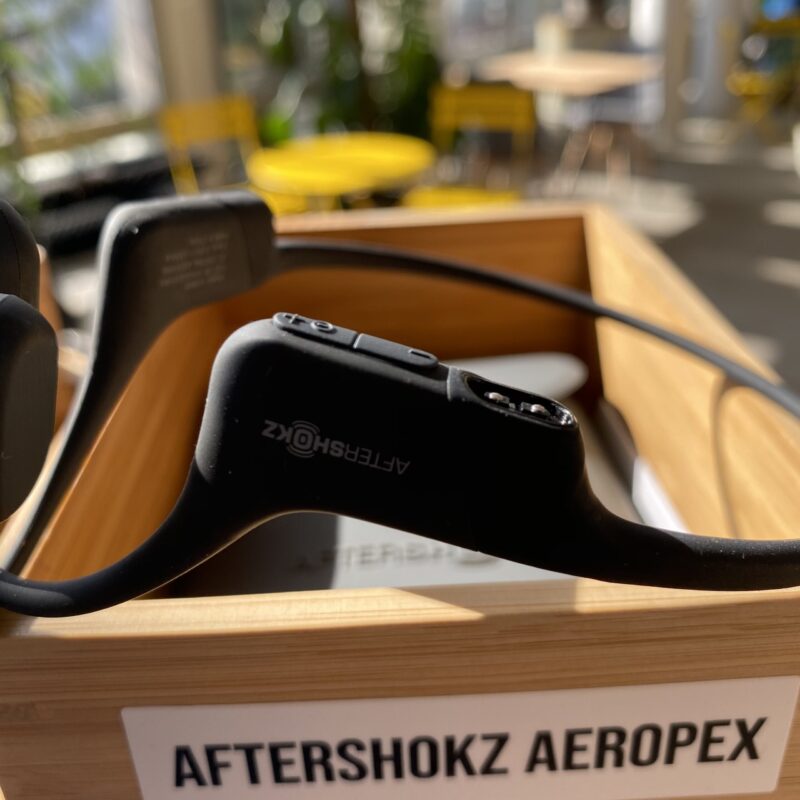 Słuchawki zauszne z przewodnictwem kostnym Aftershokz Aeropex
