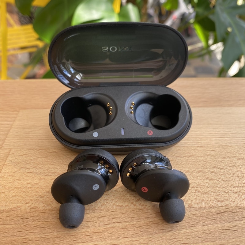 Słuchawki douszne bezprzewodowe Sony WF-XB700