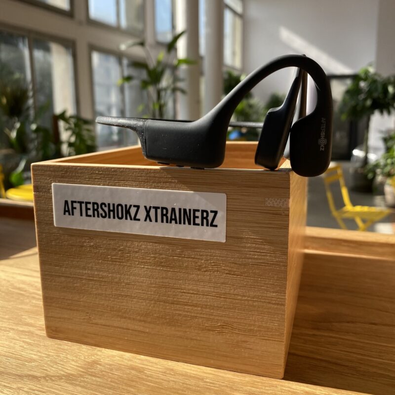 Słuchawki nauszne z przewodnictwem kostnym AfterShokz Xtrainerz