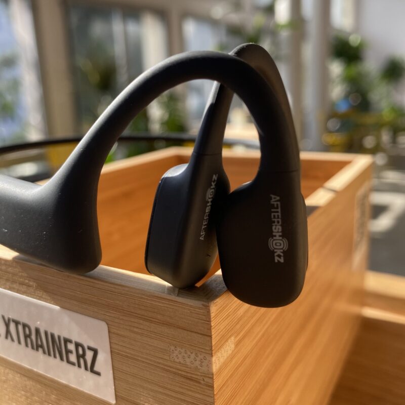 Słuchawki nauszne z przewodnictwem kostnym AfterShokz Xtrainerz