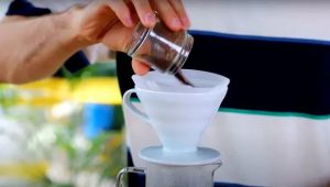 Jak zaparzyć kawę w dripperze V60